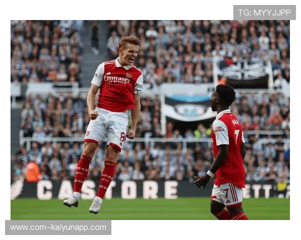 厄德高在对阵纽卡斯尔的比赛中打入制胜球，厄德高fm